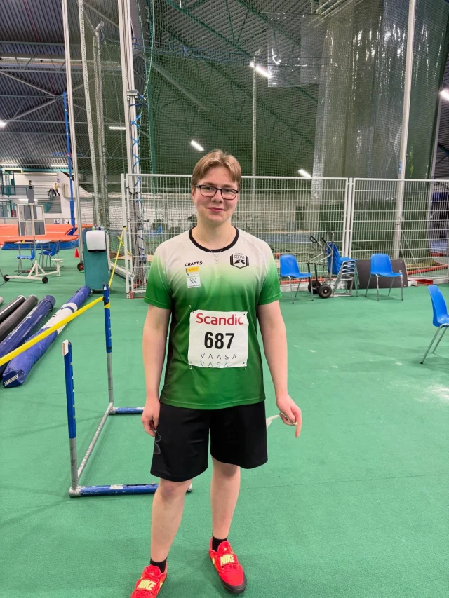 Reipaslaisittain saatiin Nuorten SM-hallit päätökseen. Parhaasta sijoituksesta vastasi Samuli Romakkaniemi M19 kuulassa ollen kolmas. Reipaslaisittain kisat olivat muutenkin onnistuneet kun kaikilta nähtiin vähintään halliennätys. #yleisurheilu #kultajousi #tissari #urheilumehiläinen