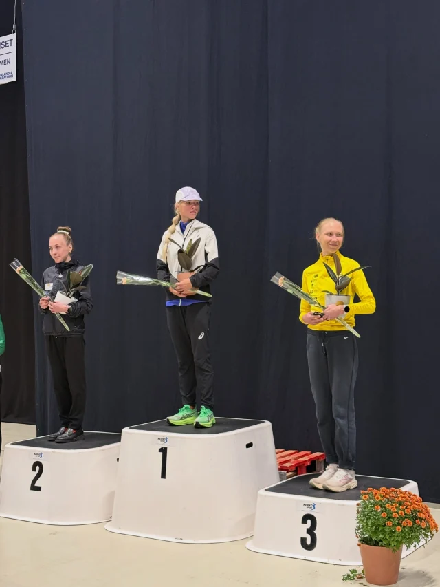 SM-maratonilla Reippaan Anni Kuosmanen hienosti toinen uudella ennätyksellä 2.34.59.  #kuopionreipas #smmaraton #yleisurheilu #kultajousi #tissari